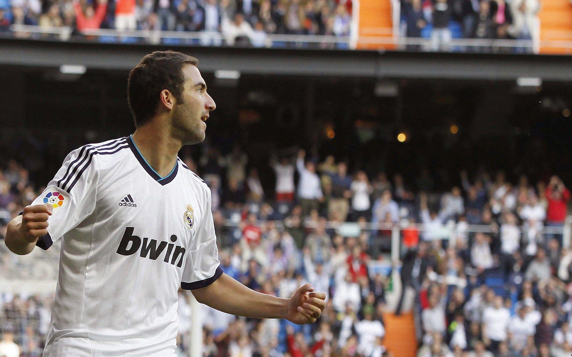 英雄联盟全球总决赛,巅峰对决引爆电竞热潮,中国战队再创辉煌