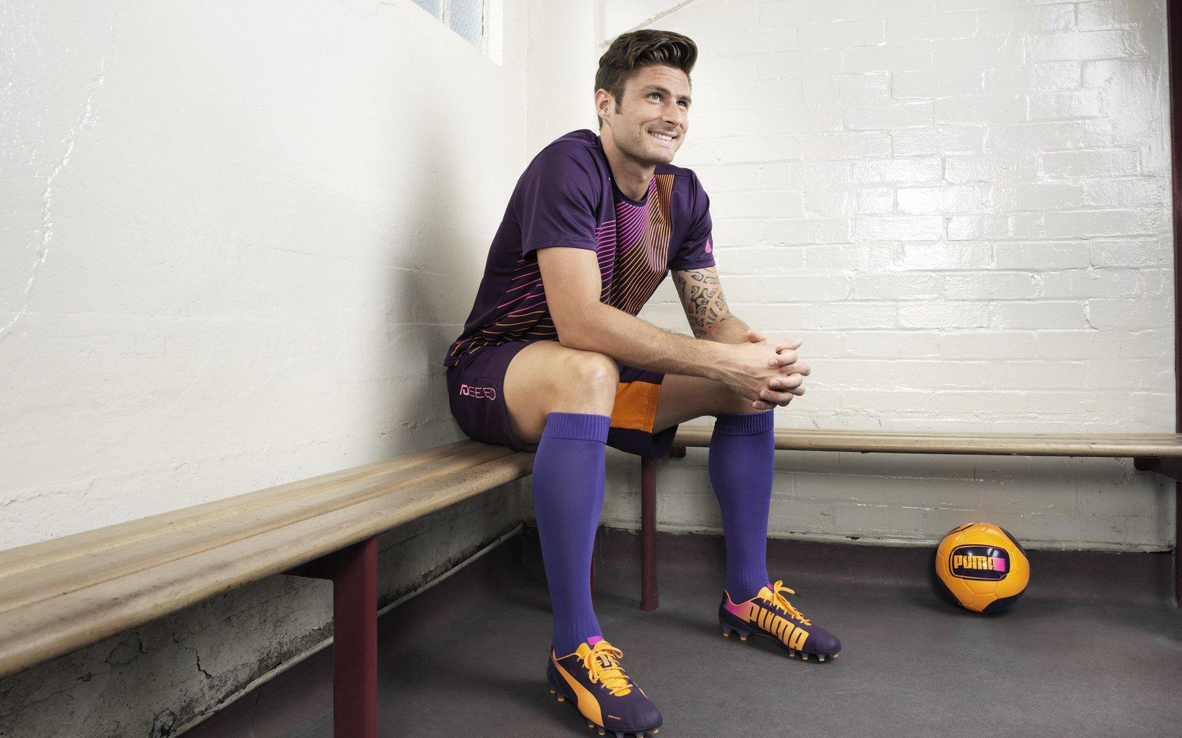 中国攀岩新星闪耀国际赛场,巴黎奥运资格赛再创佳绩