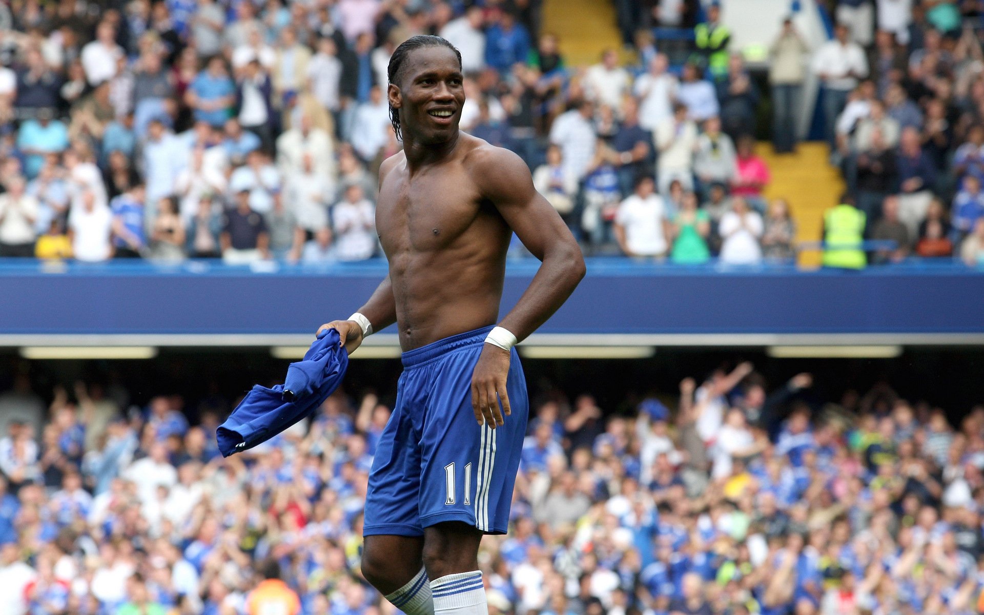 电竞世界杯盛大开幕 全球顶尖战队争夺荣耀巅峰